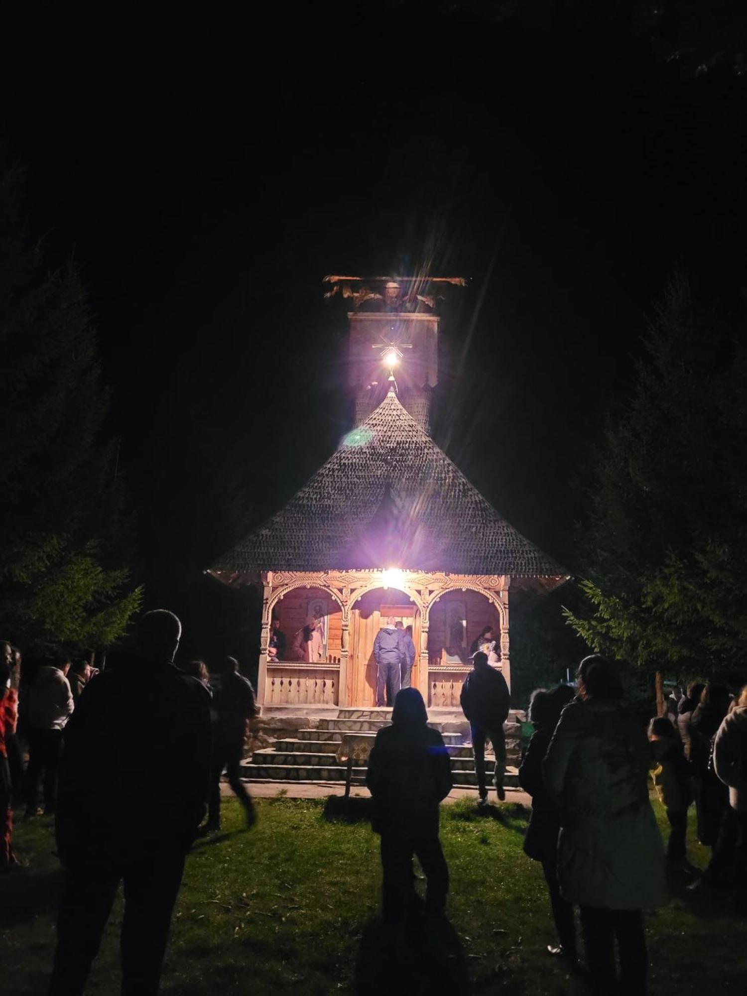 Pensiunea Craiul Muntilor-Ranca Buitenkant foto